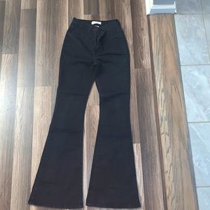 Women’s wide leg jean